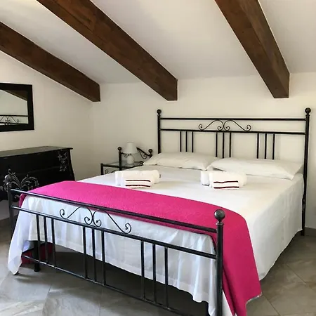 Marco Aurelio ベッド・アンド・ブレックファスト 4*