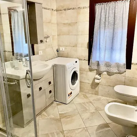 Marco Aurelio Nocleg ze śniadaniem