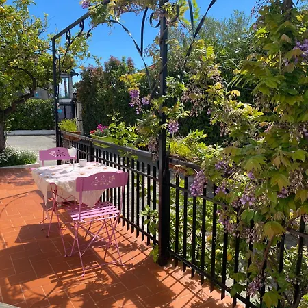 Marco Aurelio Nocleg ze śniadaniem Cisano sul Neva