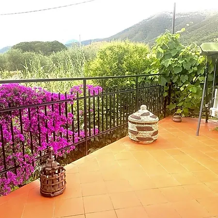 Marco Aurelio Bed and breakfast Cisano sul Neva