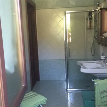 Nocleg ze śniadaniem Marco Aurelio Cisano sul Neva